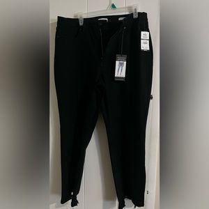 Women’s size 16 Sofia Jeans High Rise Curvy Girlfriend black jeans